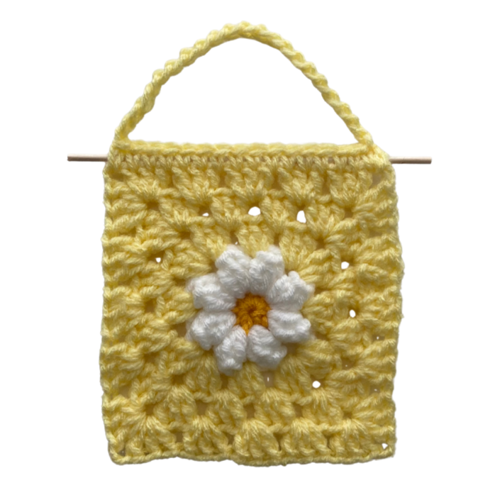 Daisy Wall Hanging (Yellow)