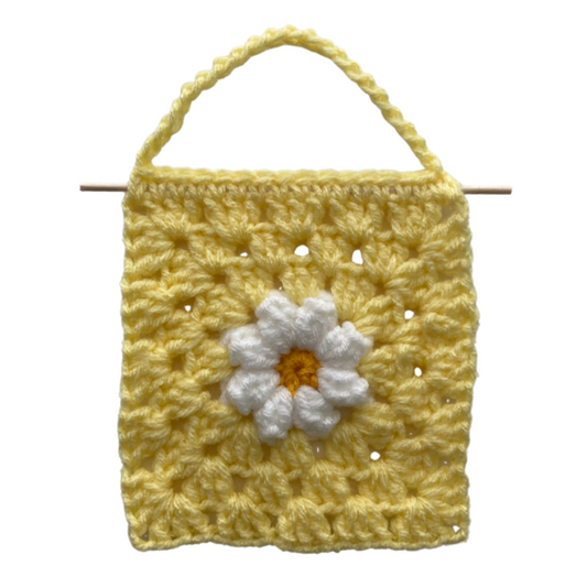 Daisy Wall Hanging (Yellow)